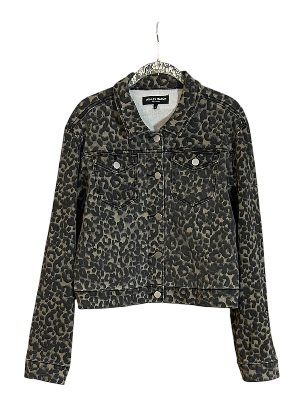 Ashley Mason Premium Leopard Print Cropped Denim Jacket M